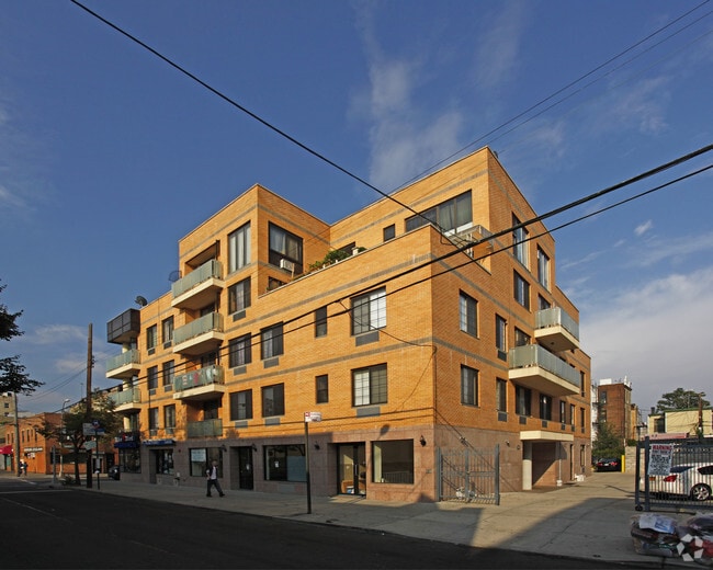 Primary Photo - 311 St Nicholas Ave