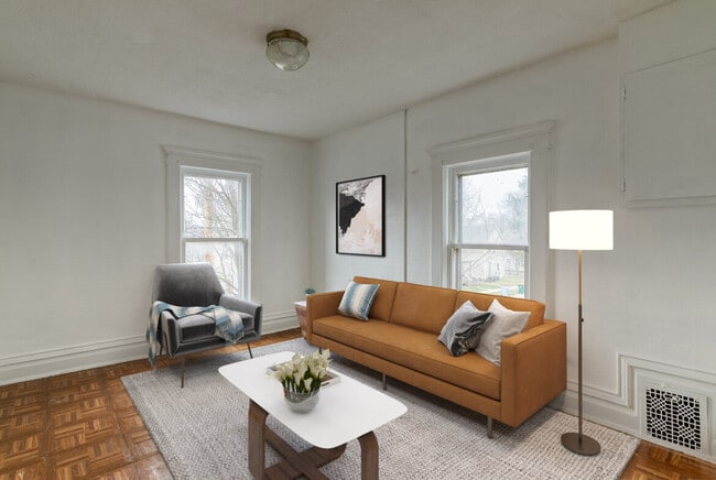 Photo - 124 E Barnes Ave