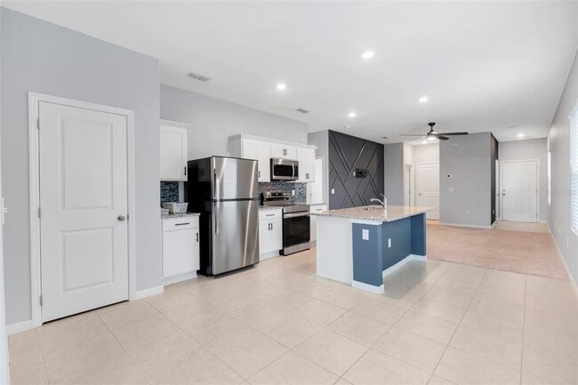 Photo - 8716 Sportsman Lp