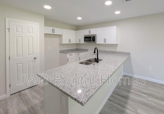 Photo - 1116 Comanche St