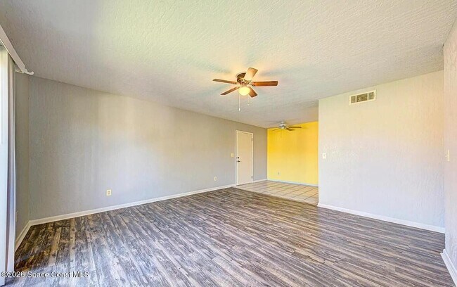 Photo - 2190 Forest Knoll Dr NE Unit 90-207