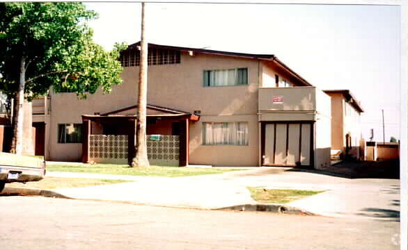 Photo - 1425 W Stoneridge Ct
