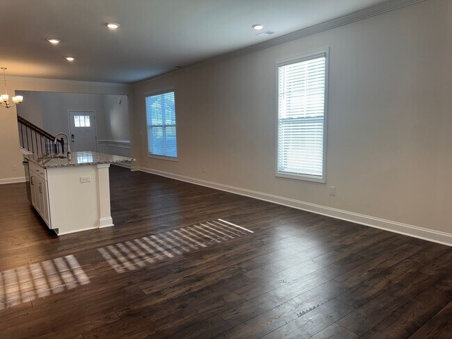 Photo - Beautiful Four Bedroom Townhouse in Sherri...