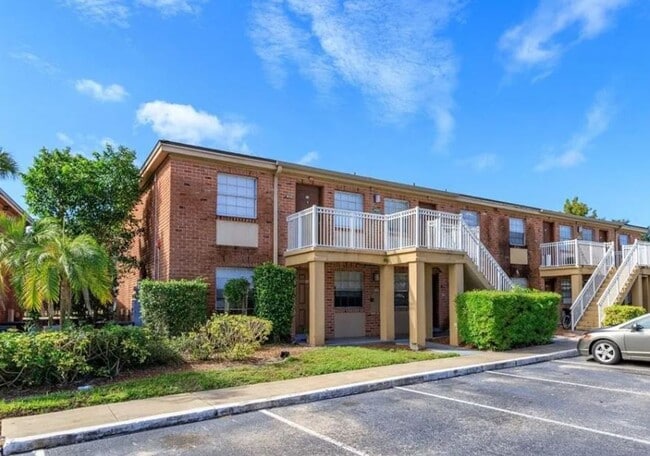 Building Photo - 2517 Caper Ln Unit 2517 Caper Lane