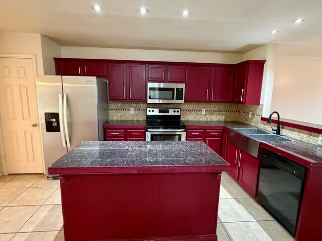 Photo - 2804 Blackburn Dr