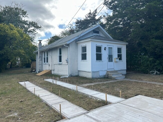 Photo - Newly Renovated 2-Bedroom, 1-Bath Single Family Home for Rent!