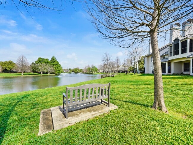 Photo - 4144 Greystone Way Unit 603