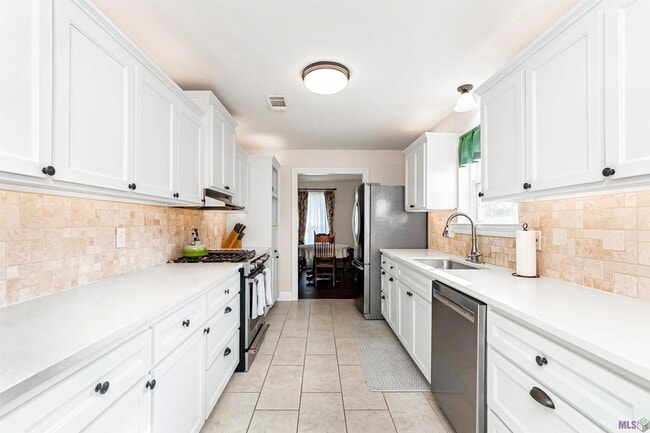 Photo - 10859 Cal Rd