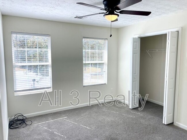 Photo - 6255 Topaz Trail