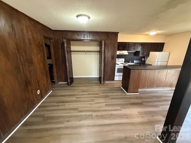 Photo - 810 10th St Blvd NW Unit 3