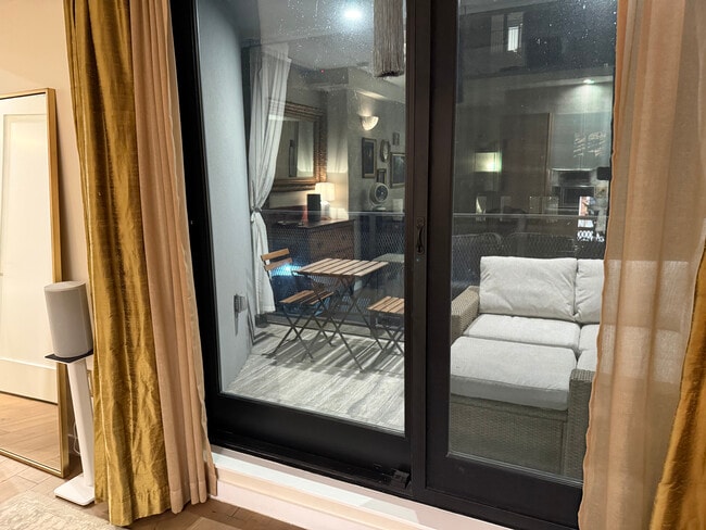 Photo - 44 Box St Unit 2D