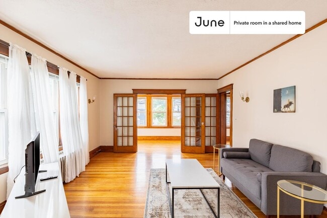 Photo - Room in Shared 5 bed/2 bath home Unit C