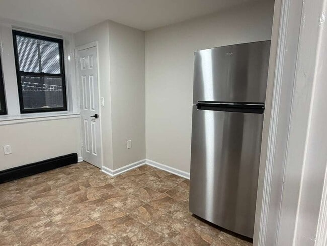 Photo - 150 S Harrison St Unit B4