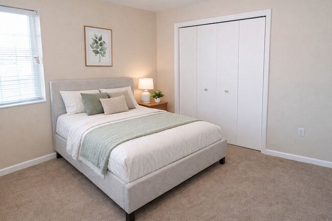CORNERSTONE APARTMENTS