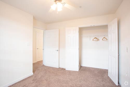 2BR,2BA,-892SF