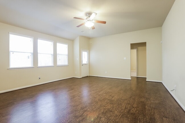 Photo - 23703 Maple View Dr