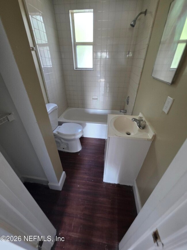 Photo - 1317 W 15th St Unit 3