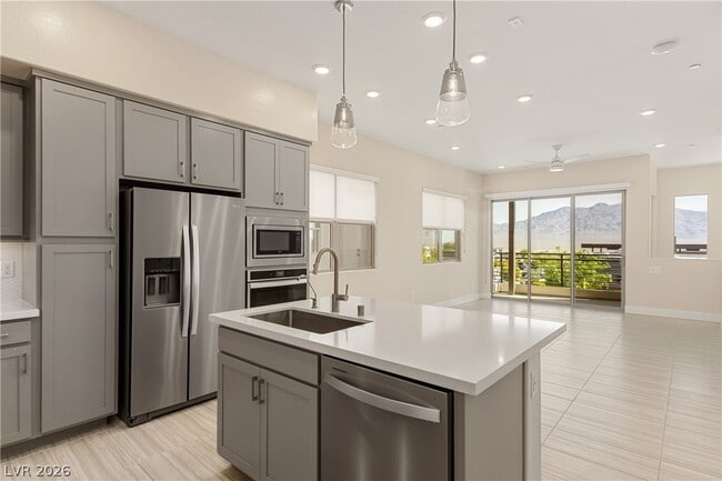 Photo - 10013 Hematite Pl Unidad 0