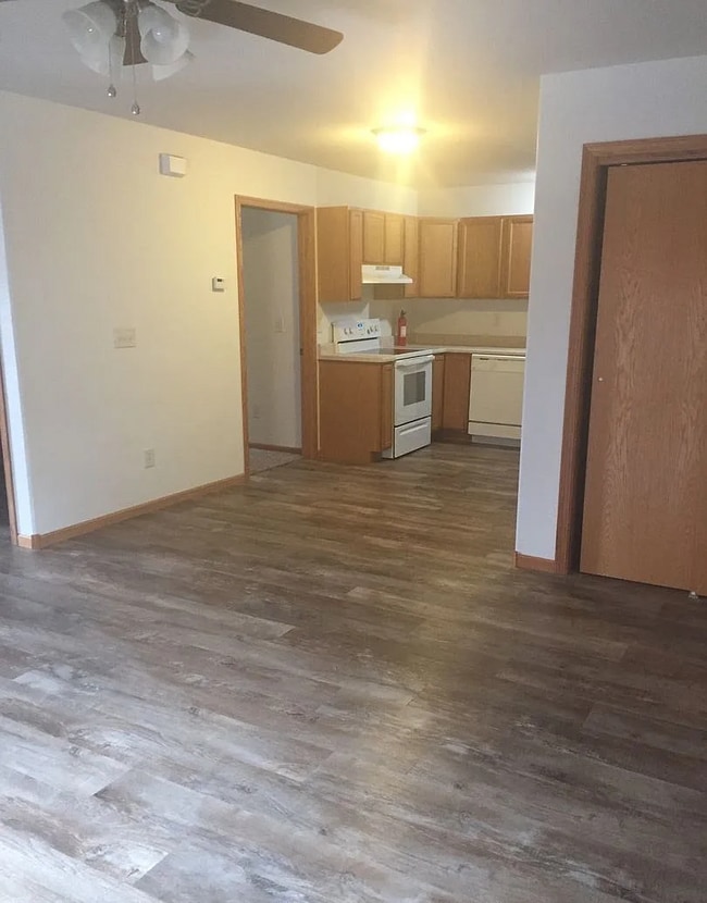 Photo - 873 E Minnesota St