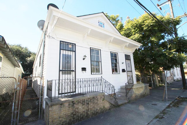 Photo - 2612 Urquhart St Unidad 2612