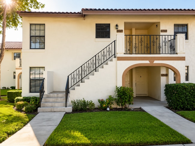 Photo - 2650 Greenwood Ter Unidad 2160