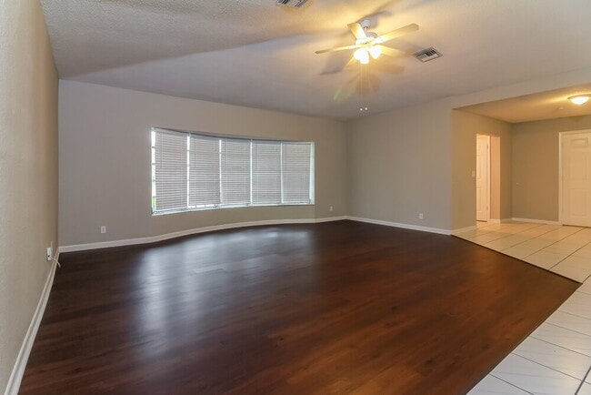 Photo - 3870 NW 103rd Ave
