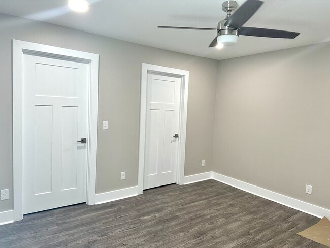 Photo - Don't miss out living on the Tree Streets! Unidad LOCUST2