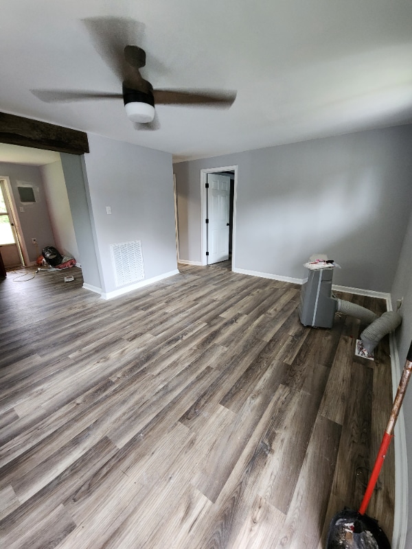Photo - 415 Carver Cir Unit 413