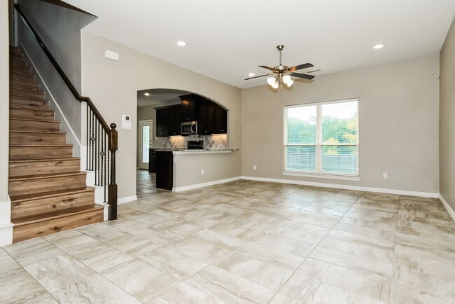 Photo - 236 Teakwood Dr