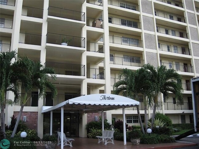 Building Photo - 3300 N Palm Aire Dr Unit 604 Rental