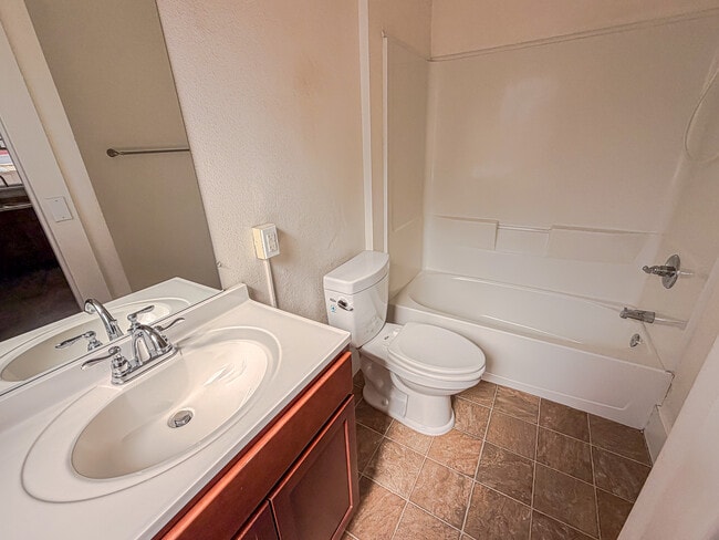 2012 Evans Ave Unit 1