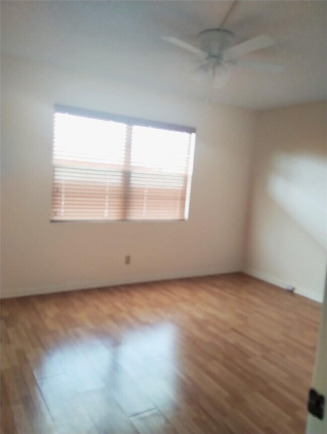 Photo - 3404 Bimini Ln Unit E3