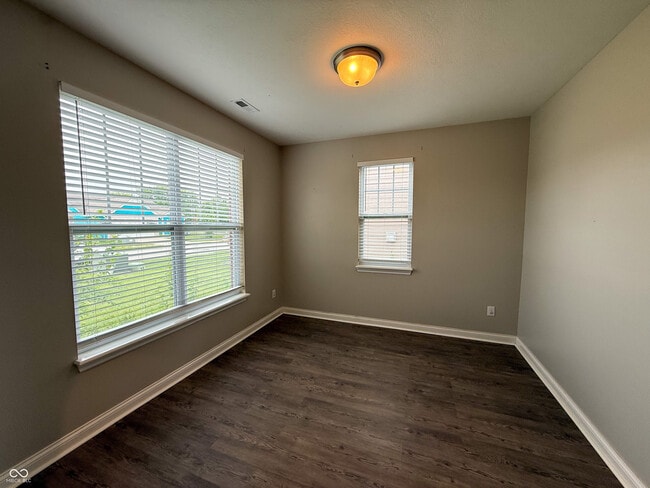 Photo - 8836 Kipling Dr