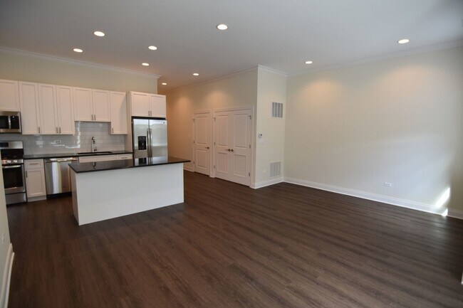 Photo - 3538 N Fremont St