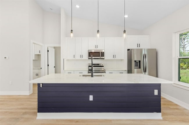 Photo - 9225 Arberg St