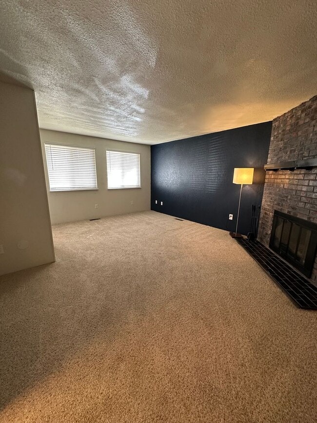 Photo - Beautiful 3 Bedroom, 2 Bath Home with One-Car Garage & Storage Shed in Kennewick