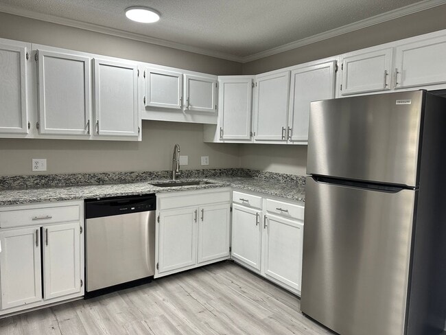 Building Photo - 4917 Pebble Beach Dr Unit 4917-D