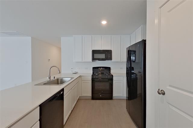 Photo - 827 Ginkgo Wy