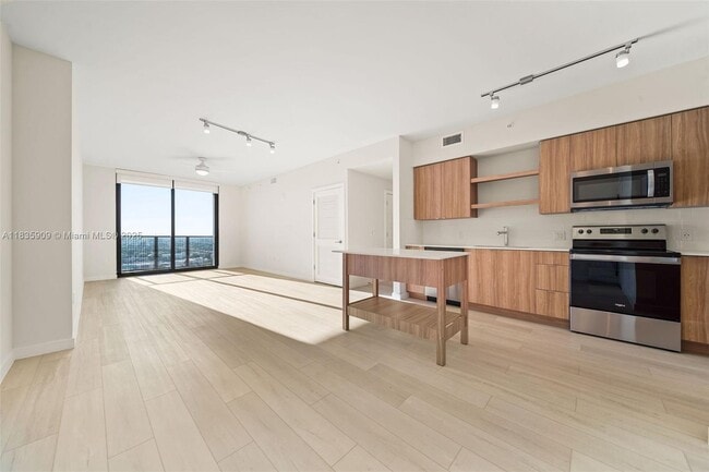 Photo - 555 NE 8th St Apartment Unit 1008