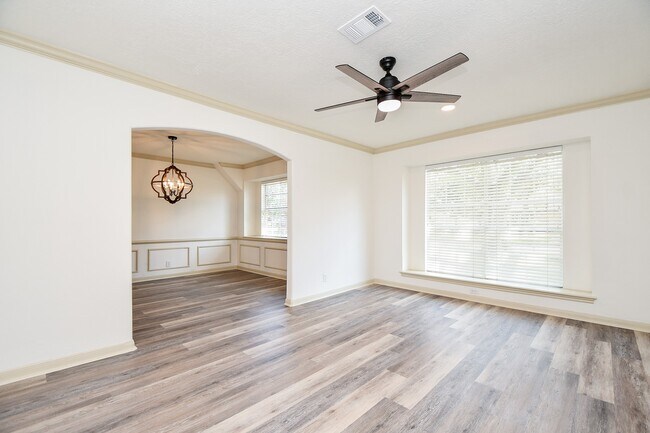 Photo - 8231 Bo Jack Dr