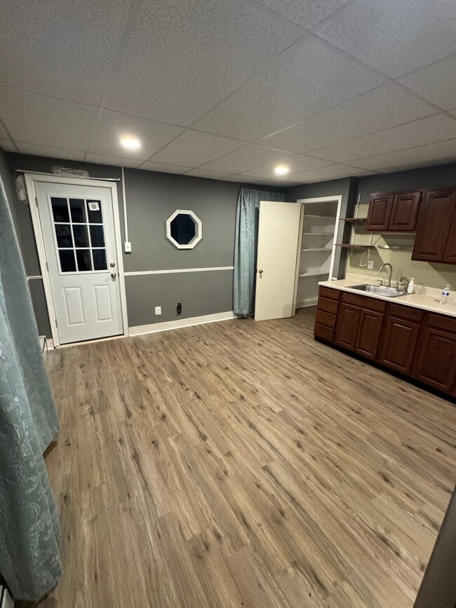 Photo - 803 E Street Rd