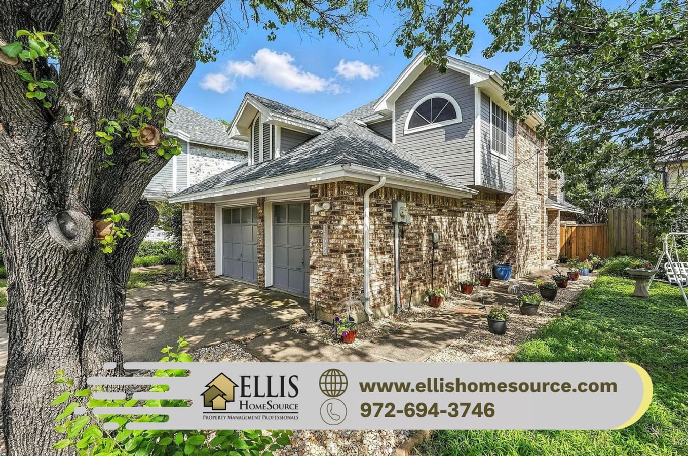 Photo - 1426 Harmony Ln