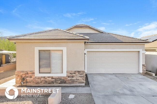 Building Photo - 1513 E Sunnyside Dr