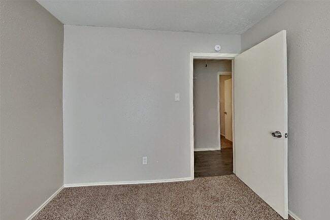 Photo - 11910 Westwold Dr