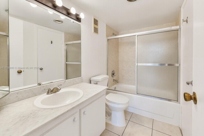 Photo - 1300 NE Miami Gardens Dr Unit 219E