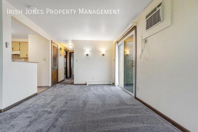 Photo - 119 72nd St Unit Apt. 4