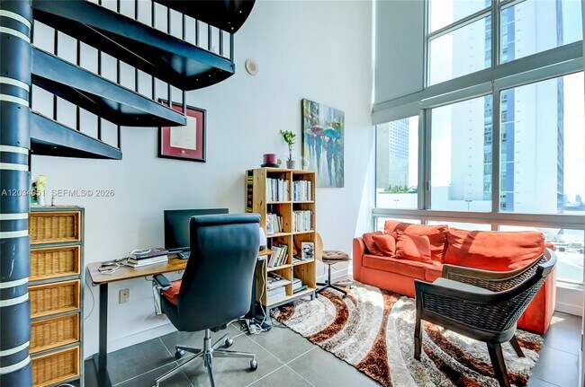 Photo - 300 S Biscayne Blvd Unidad L-1022