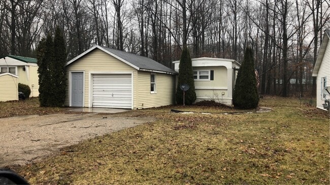 Photo - 19766 Park Rd