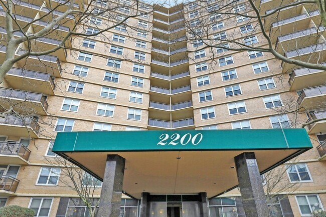 Building Photo - 2200 N Central Rd Unit 1N Rental
