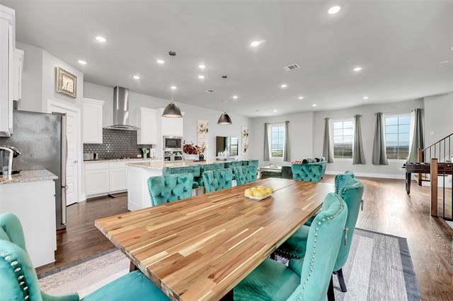 Photo - 1121 Marc Pl